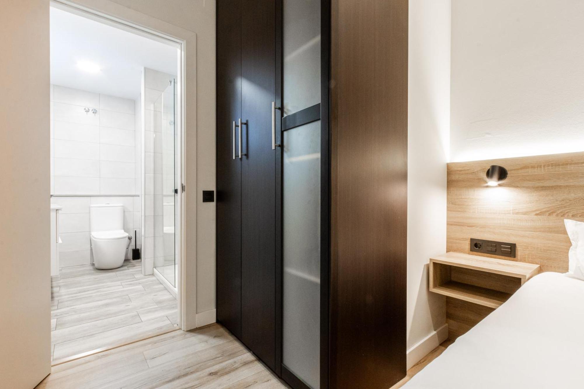 Exclusive Apartments Barcelona 4 Personas St Pere Terrassa Exterior photo