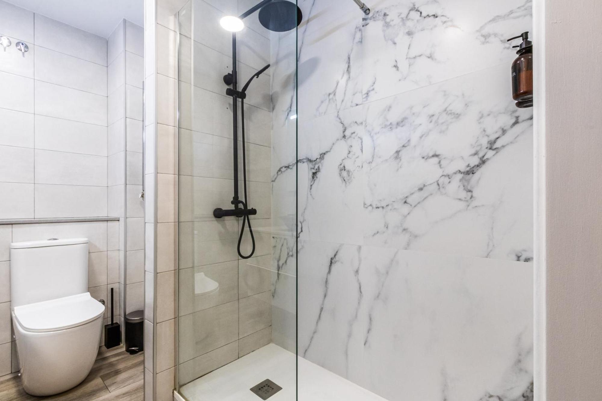 Exclusive Apartments Barcelona 4 Personas St Pere Terrassa Exterior photo
