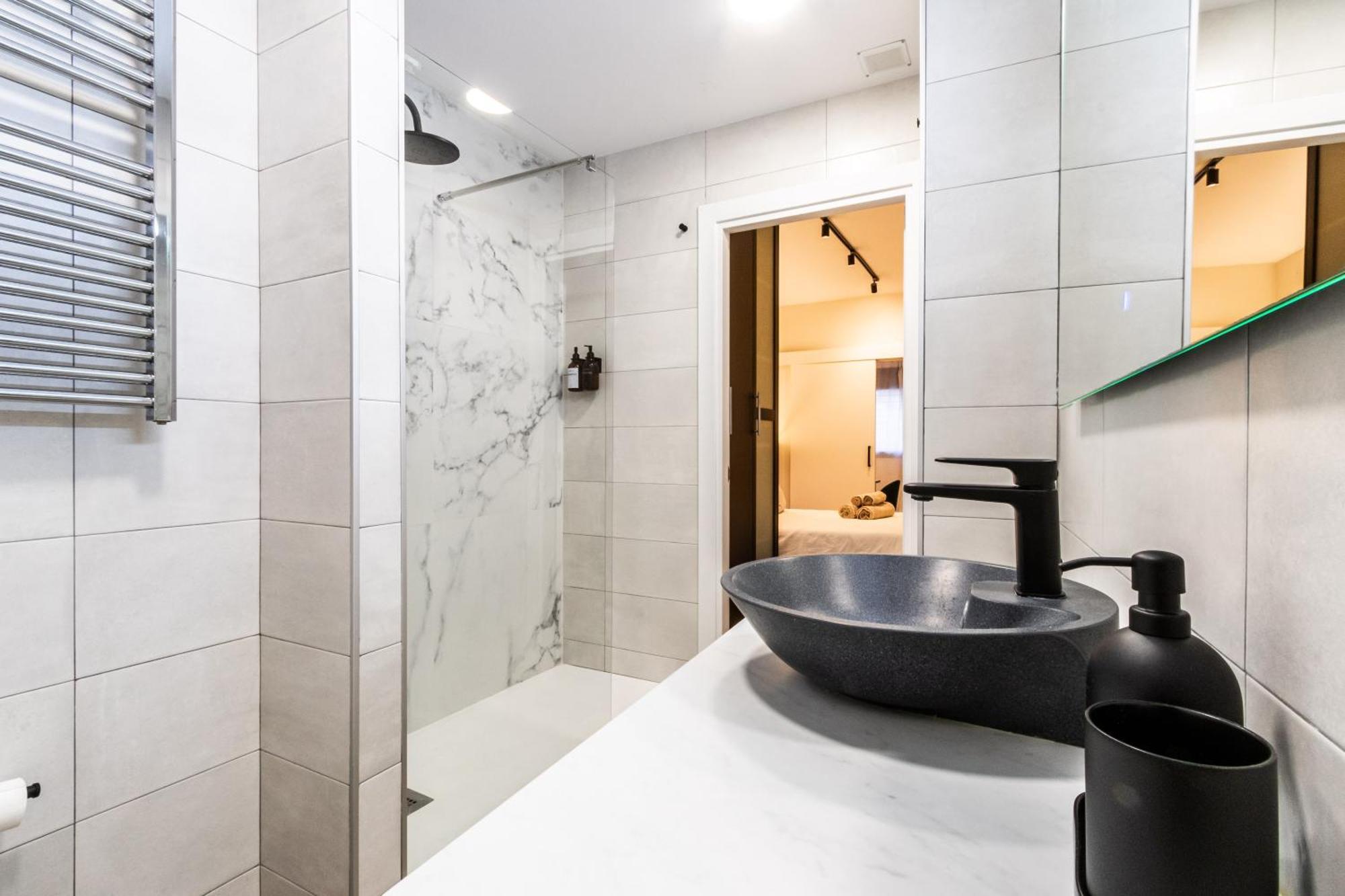 Exclusive Apartments Barcelona 4 Personas St Pere Terrassa Exterior photo